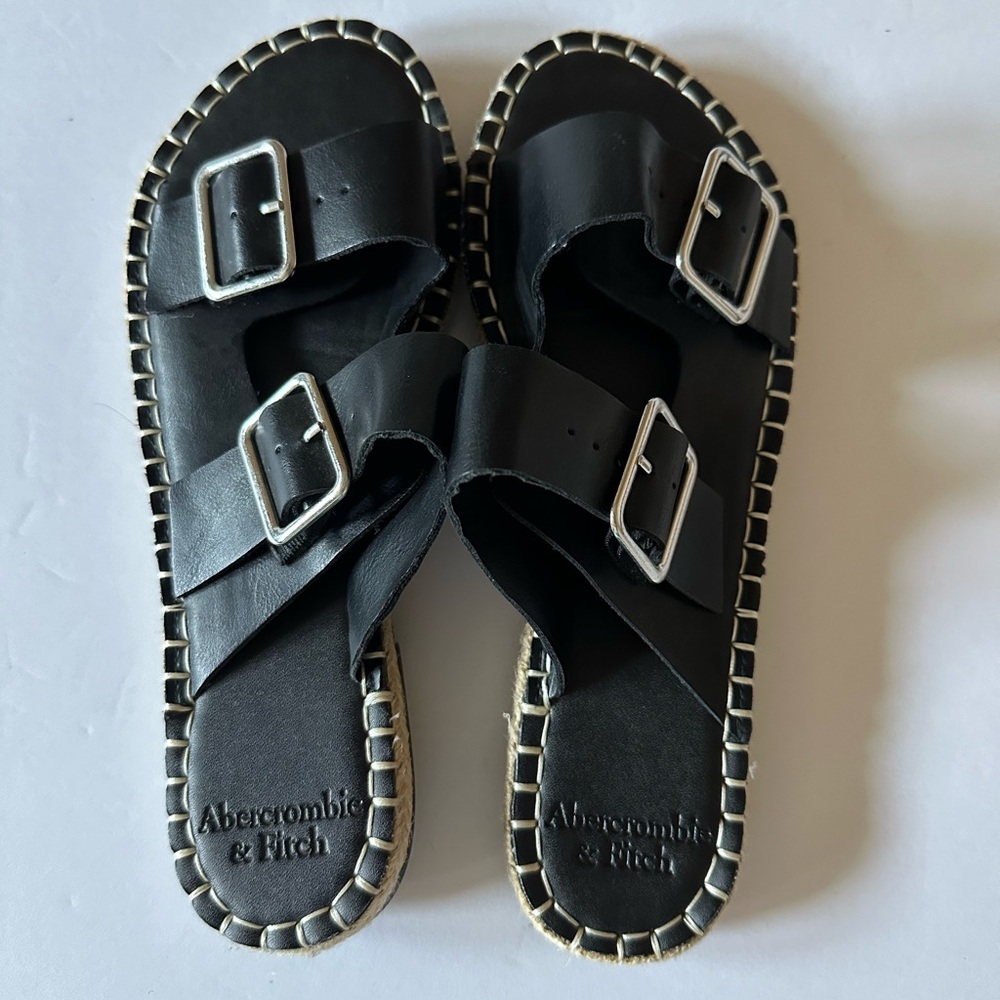 Abercrombie & Fitch black sandals
